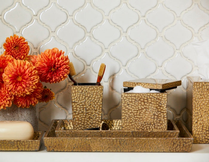 Callas Lacquered Eggshell Square Waste Basket (Gold)