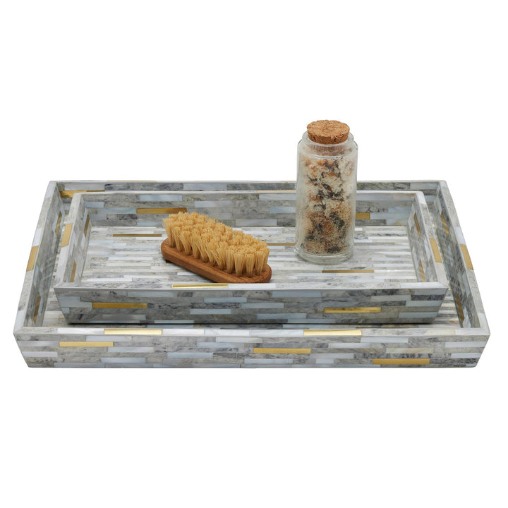 Cortona Clamstone Bathroom Accessories (Gray Shell/Brass)