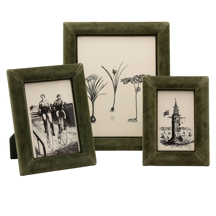 Juneau Velvet Picture Frames (Deep Green)