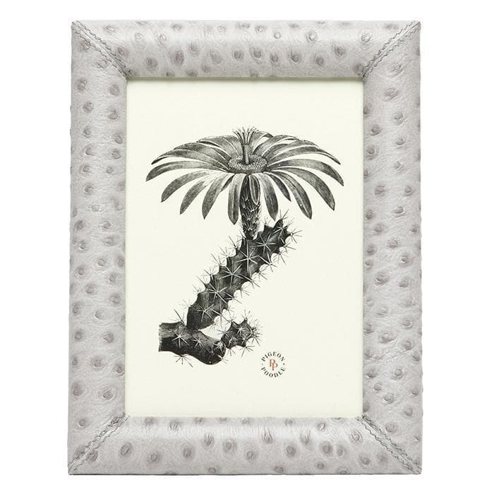 Witney Full-Grain Leather Picture Frame - Thumbnail 2