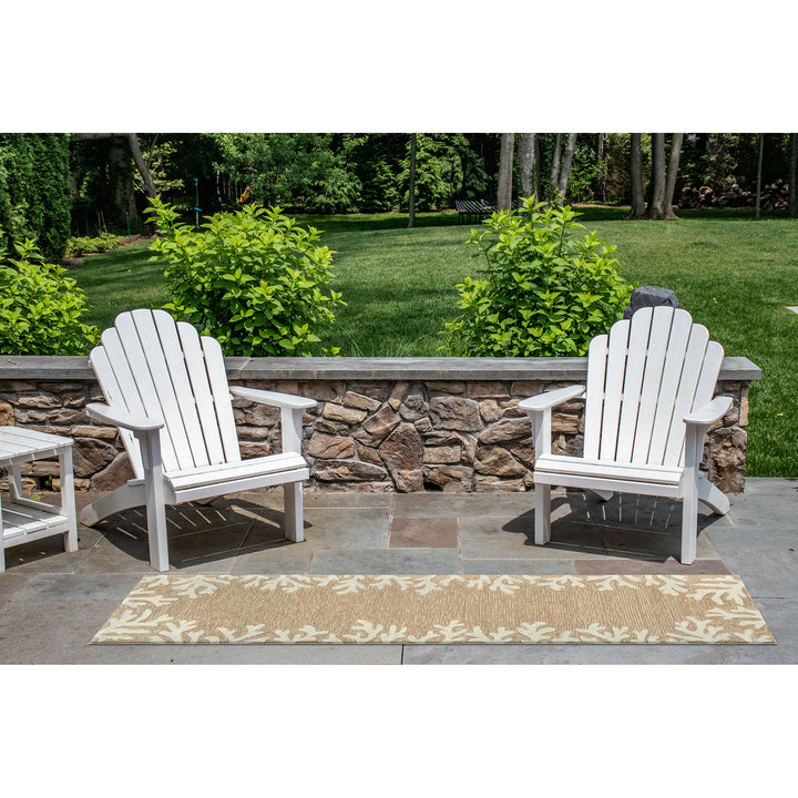 Liora Manne Capri Coral Border Indoor/Outdoor Rug Neutral