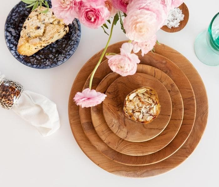 Rowan Natural Teak Bread/Cupcake Plate Set/4