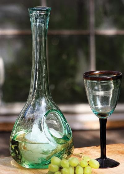 White Wine Decanter with Ice Pocket