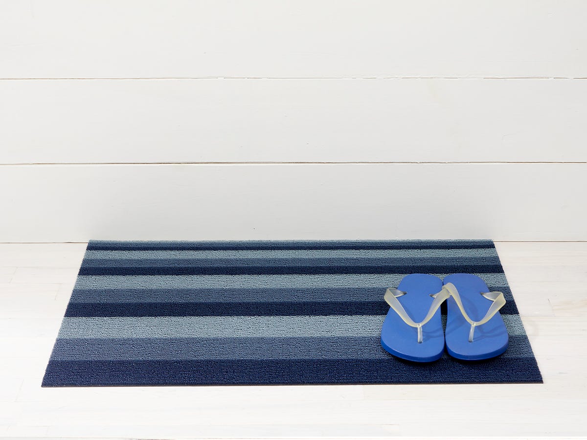 Chilewich Blue Wave Floor Mat – Waiting On Martha